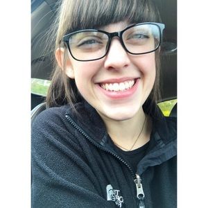 Meet your Posher, Kari